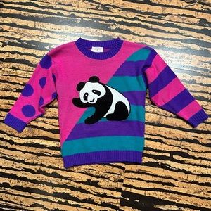 LAST DAY 
SHOP CLOSING 
Vintage panda sweater from 1980